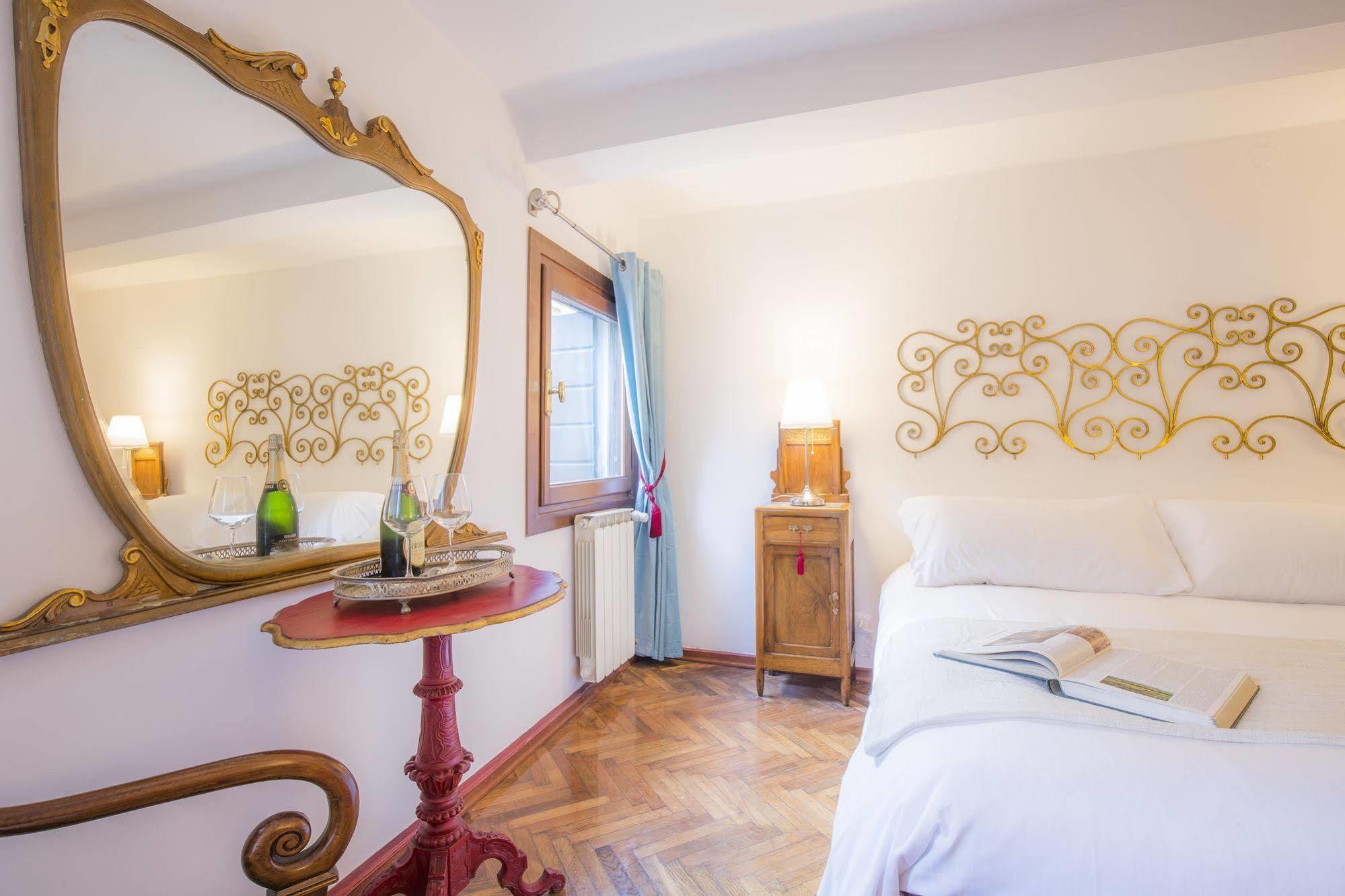 Corte Realdi Suites Venezia Bagian luar foto