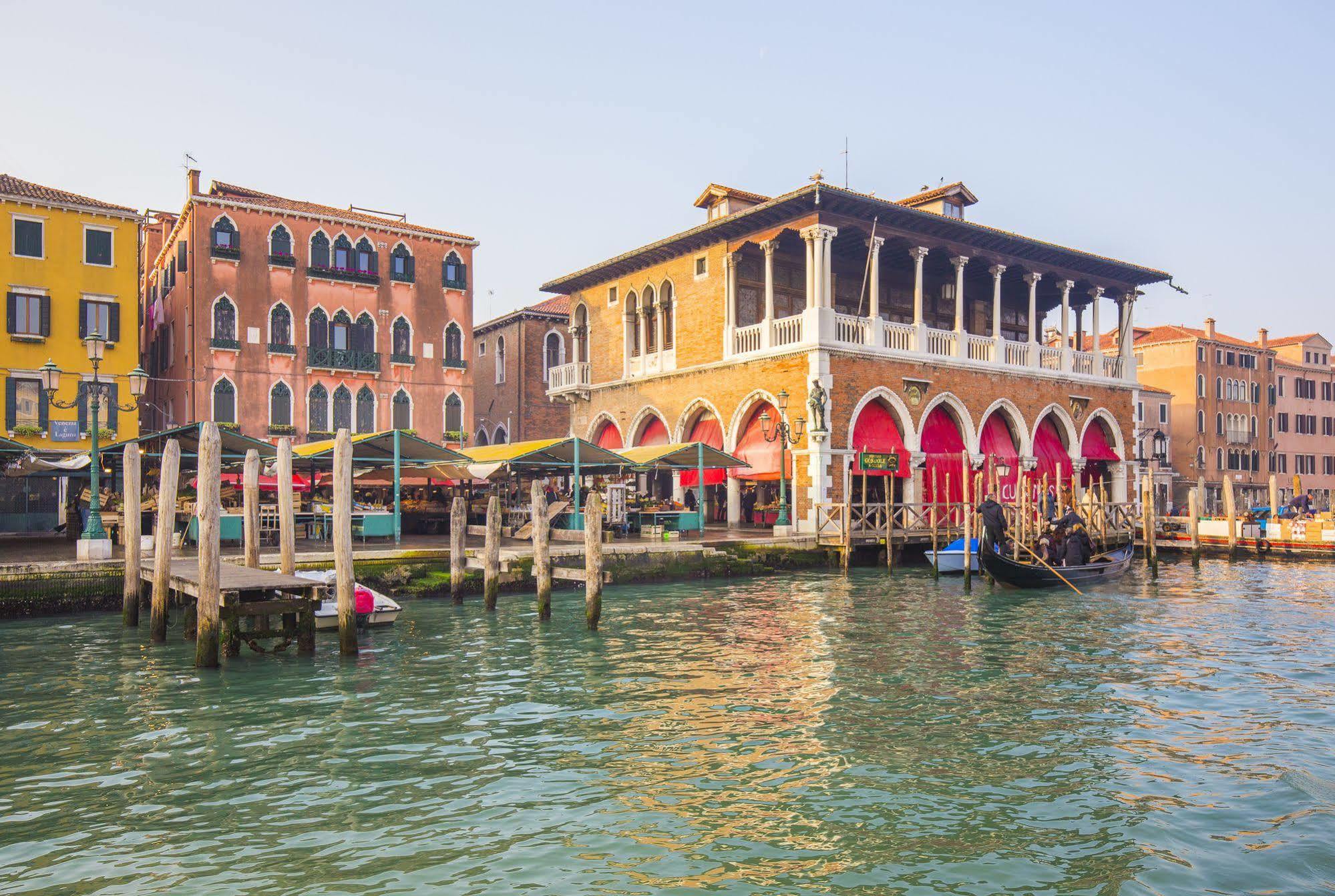Corte Realdi Suites Venezia Bagian luar foto